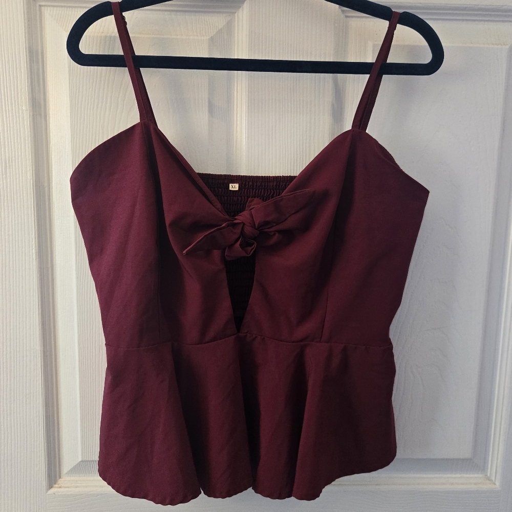 Women's Cropped Spaghetti Strap Top - Picture 2 of 9